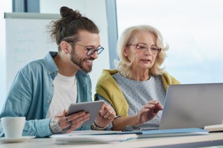 Building digital confidence through partnership